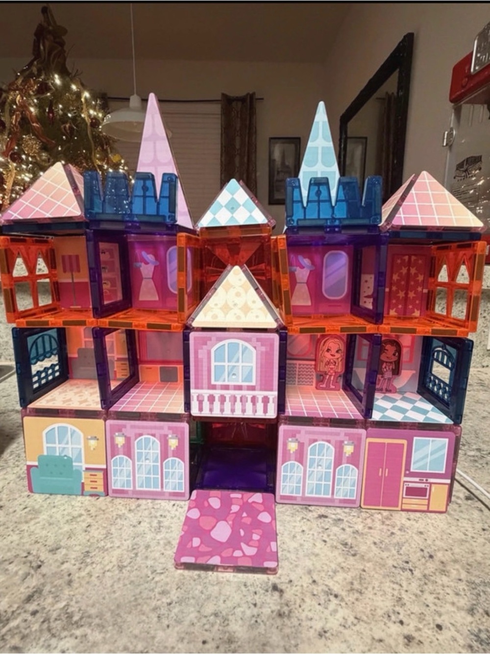 GobiDex 40PCS Princess Magnetic Tiles Doll House for Girls with 2 Dolls